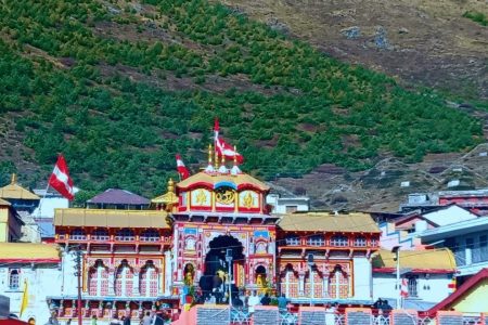 Do Dham Yatra by Helicopter: Same Day – 0 Nights & 1 Days